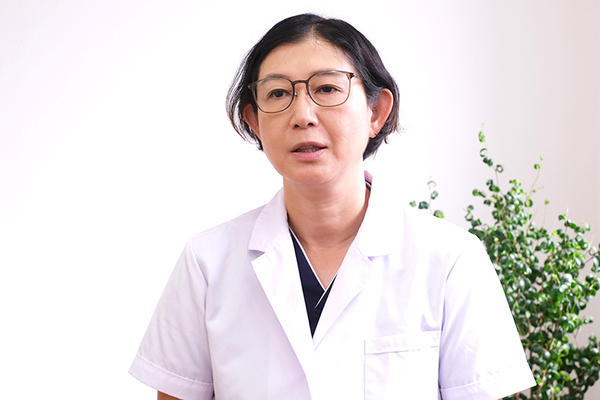 畔越陽子院長 染地三丁目クリニック4