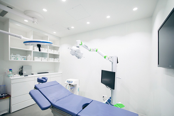 金子一平院長 カネコデンタルオフィス4
