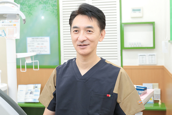 河上雅英院長 エスト歯科イオンスタイルせんげん台4