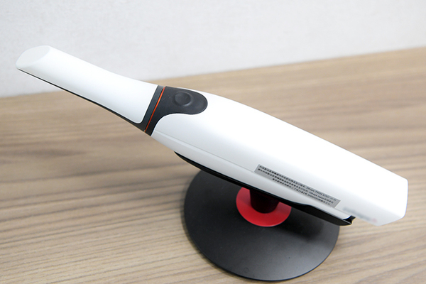 西原英志院長 西原デンタルオフィス4