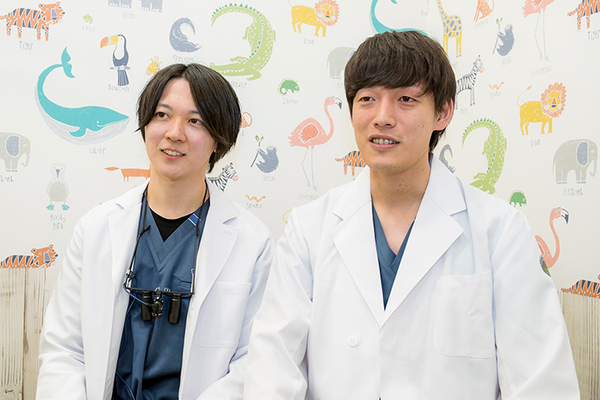 増本智院長、金田宗士副院長 えみたす歯科・矯正歯科 イオンタウン楽々園院4