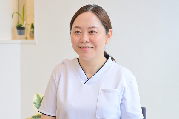 柳衛真紀子院長 やなぎえデンタルクリニック4