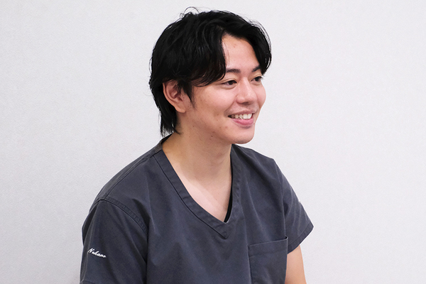 中野誠貴院長、中野晃仁副院長 三国デュオ歯科・おとなこども矯正歯科・美容皮膚科4