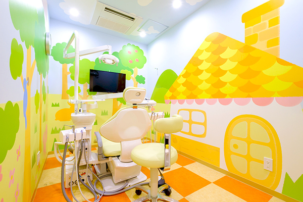 冨田尚充先生、森田剛大院長 永福町駅前歯科・矯正歯科・小児歯科4