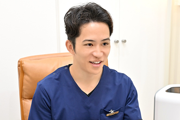 山本周平院長 KOBE美容皮膚科西宮院4