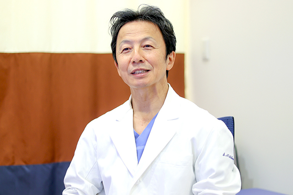 西蔭誠二院長、西蔭美和副院長 西蔭メディカルクリニック4