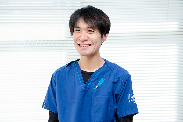 多田大樹院長、古泉貴章さん アクリアデンタルクリニック4