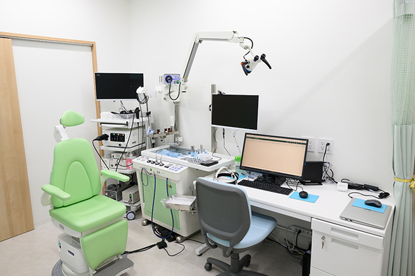 グンデゥズメーメット院長 千葉ニュータウン駅前耳鼻咽喉科クリニック4