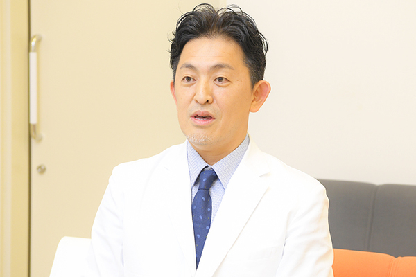 西山信一郎院長、西山大樹副院長 大手町フィナンシャルシティ西山クリニック4