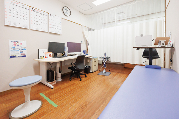 新名克彦院長 にいな鶴町クリニック4