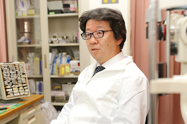 篠上治彦院長 眼科亀戸クリニック4
