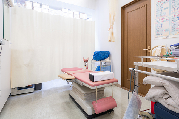 深見和之院長、深見栄副院長、小林哲郎先生 ふかみレディースクリニック4