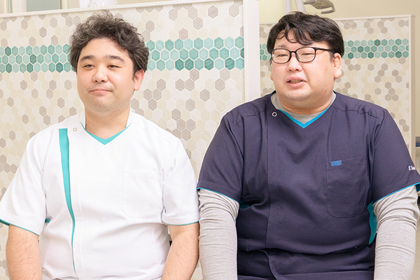 朝廣賢哉院長、榎貴紀先生 オーラルクリニックあさひろ4