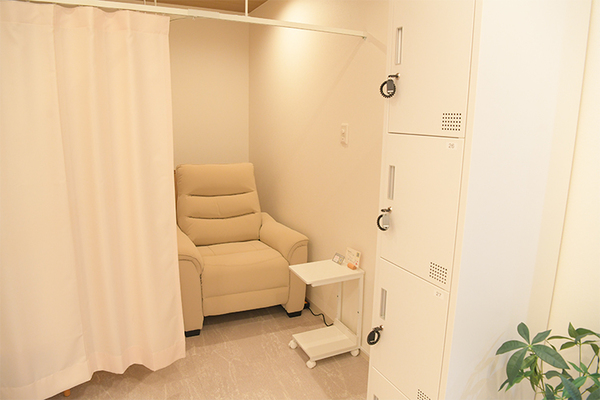 依田雄介院長 柏駅東口オーク消化器内科・内視鏡クリニック4