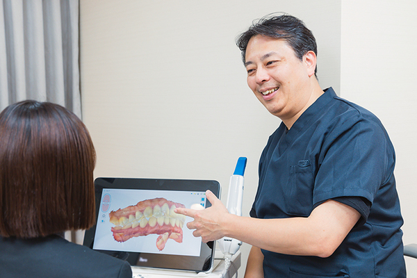 佐川信正院長 綱島さがわ歯科4