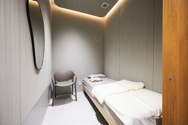 金南孝院長 大手町ARTクリニック4