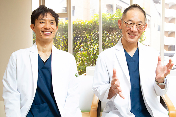 隈元真志院長、津田圭一副院長 福岡脊椎クリニック4
