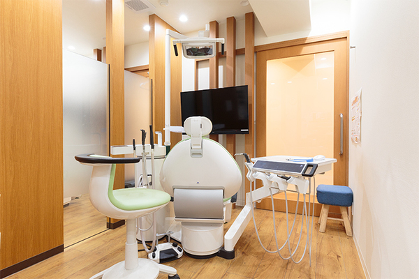 白山智也院長 しらやま歯科クリニック4