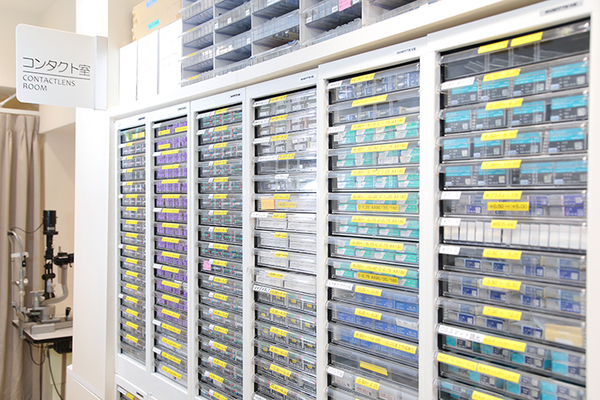 大西郁子院長 新宿コスモ眼科4