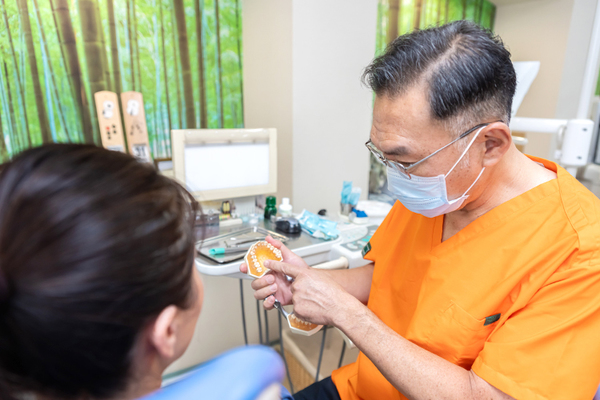 江連雅孝院長 えづれ歯科医院4