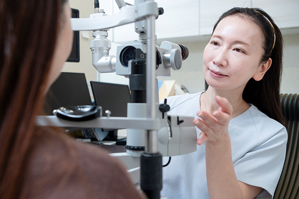 伊藤志奈院長 雪花眼科4