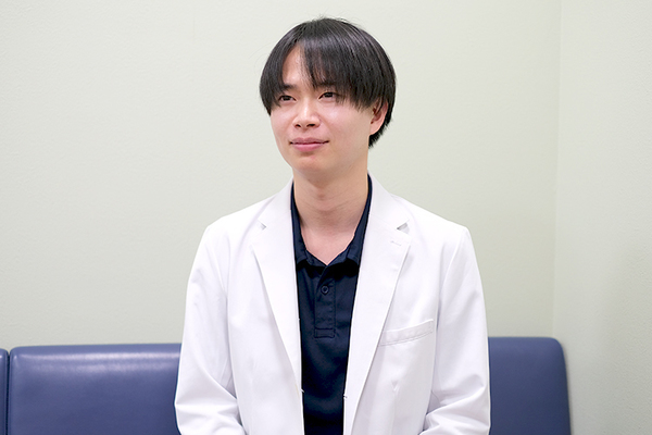 岡田航平院長 トルナーレ内科4