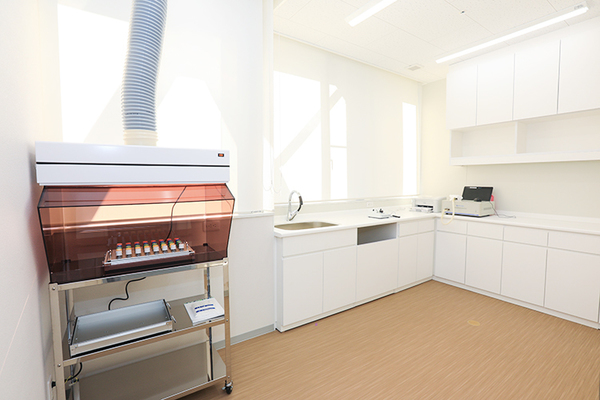 三村英也院長、油井健宏副院長 三村医院4