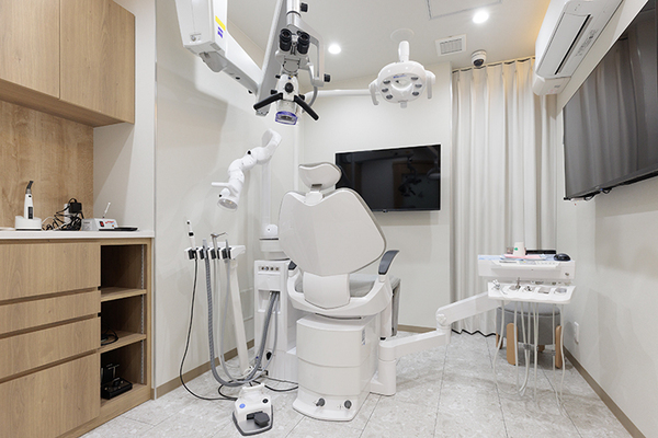 浅枝裕詞院長 石川台デンタルクリニック4