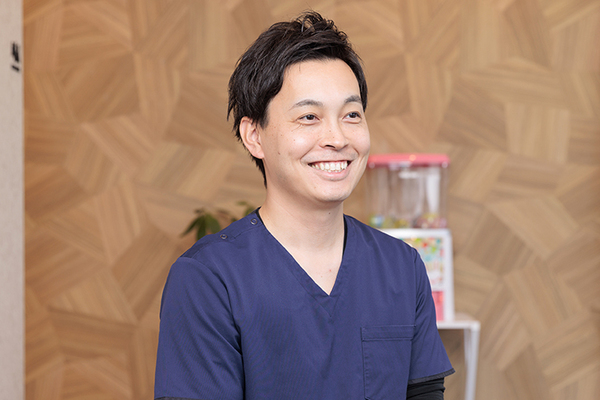 鈴木航院長 すずきファミリー歯科クリニック4