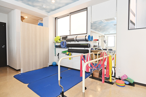 大西康央院長 やす整形外科クリニック4