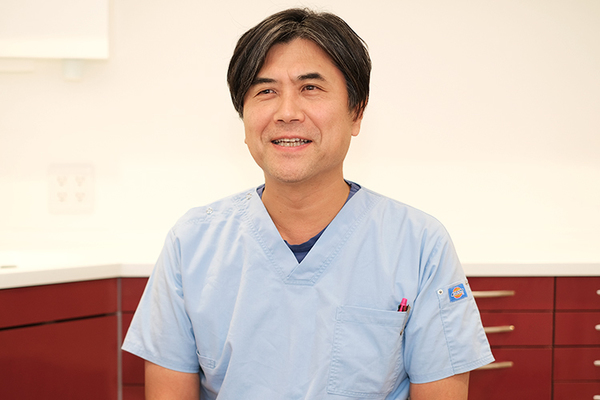 畑慎太郎院長 アップルデンタルセンター4