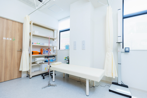 松村和哉院長 ピースこどもクリニック4