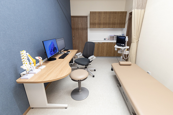 山本孝敏院長 にしぎふ整形外科リハビリクリニック4