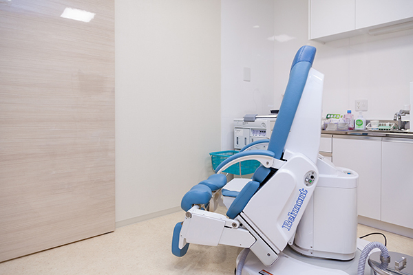 中澤速和院長 東新宿駅前クリニック4