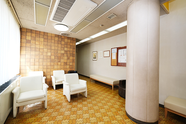 高垣信一院長 京王平山クリニック4