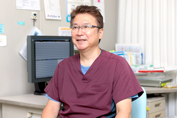 内藤英二院長、内藤大輔副院長 内藤外科胃腸科医院4