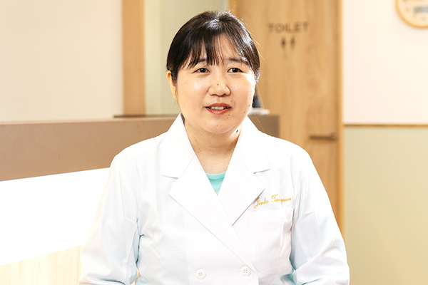 谷川仁子院長 紀尾井町皮膚科クリニック4