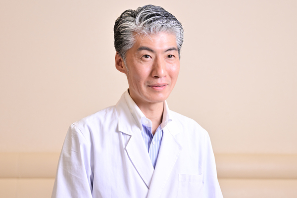 山田和哉院長 しんゆり皮フ科クリニック4