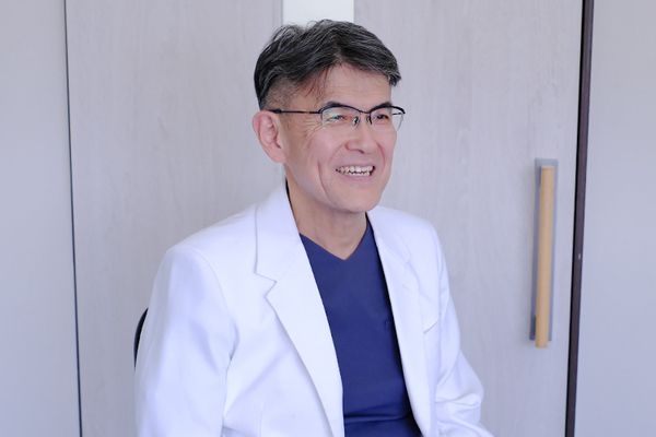 庄司浩気院長 千里中央内科4