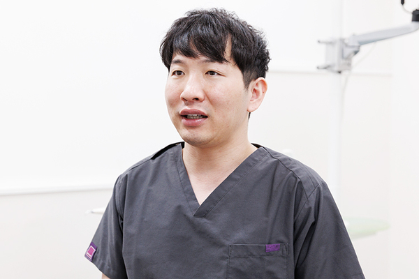 赤崎公星理事長 デンタルオフィス虎ノ門4