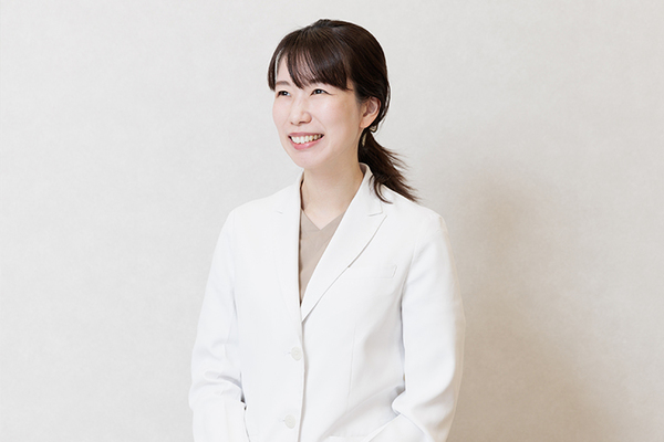 角田麻衣子院長 自由が丘グレイスクリニック4