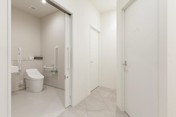 松村晋矢院長 千里丘内視鏡クリニック4