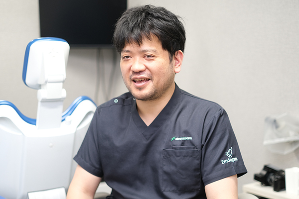 岡本聡太院長 スガオデンタルクリニック4
