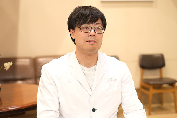 朝比奈直揮院長 あかね台内科循環器クリニック4
