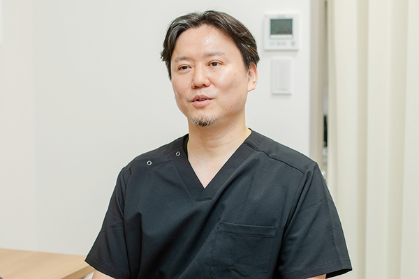 野口亮介院長 天王寺 整形外科クリニック N4