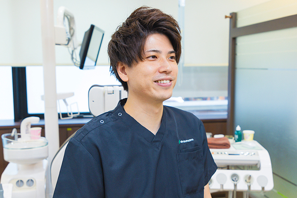 小松京平院長 高田馬場駅前デンタルクリニック4