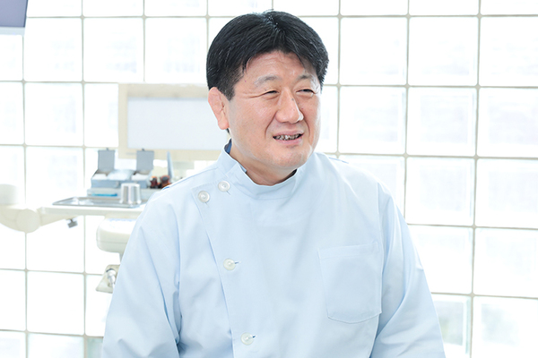 杉山日出樹院長、杉山陽子さん 杉山歯科医院4