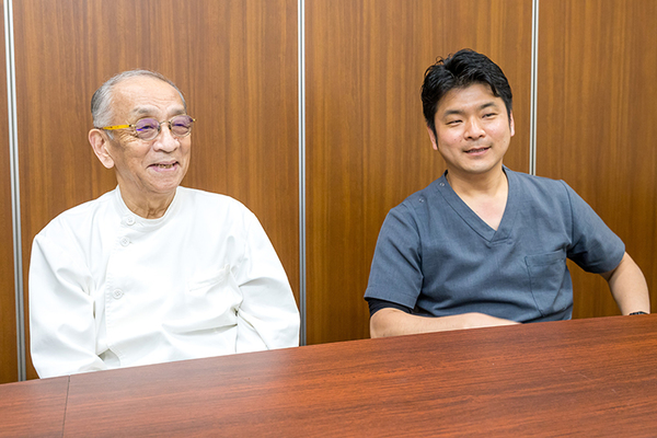 伊藤仁院長、伊藤尚志副院長 伊藤内科医院4