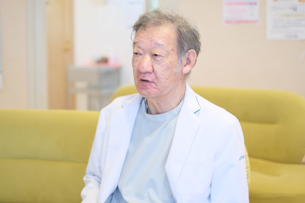 山田孝之院長 レディースクリニック山田産婦人科4