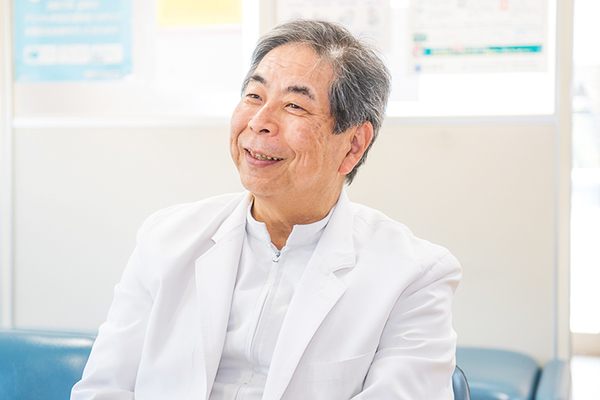 増岡俊治理事長 沖野医院4